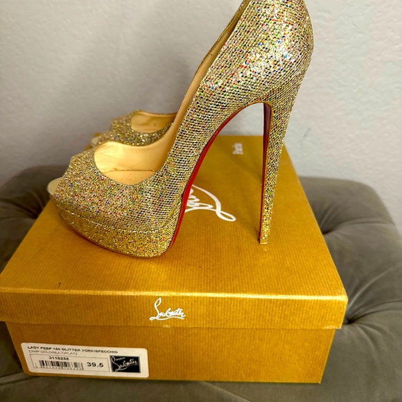 *SOLD* Christian Louboutin glitter pumps size 39.5 - Picture 4 of 13